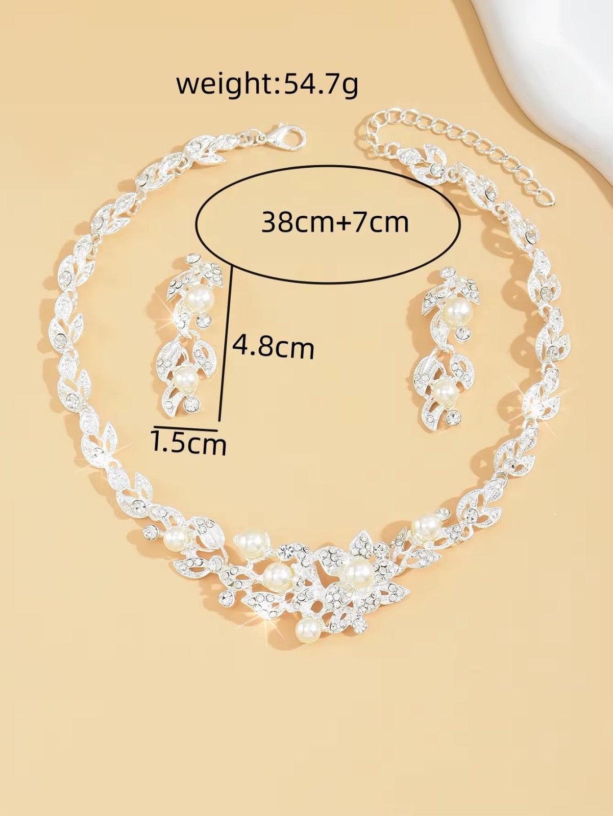 3-Piece Women's Jewelry Set with Sparkling Flower Design