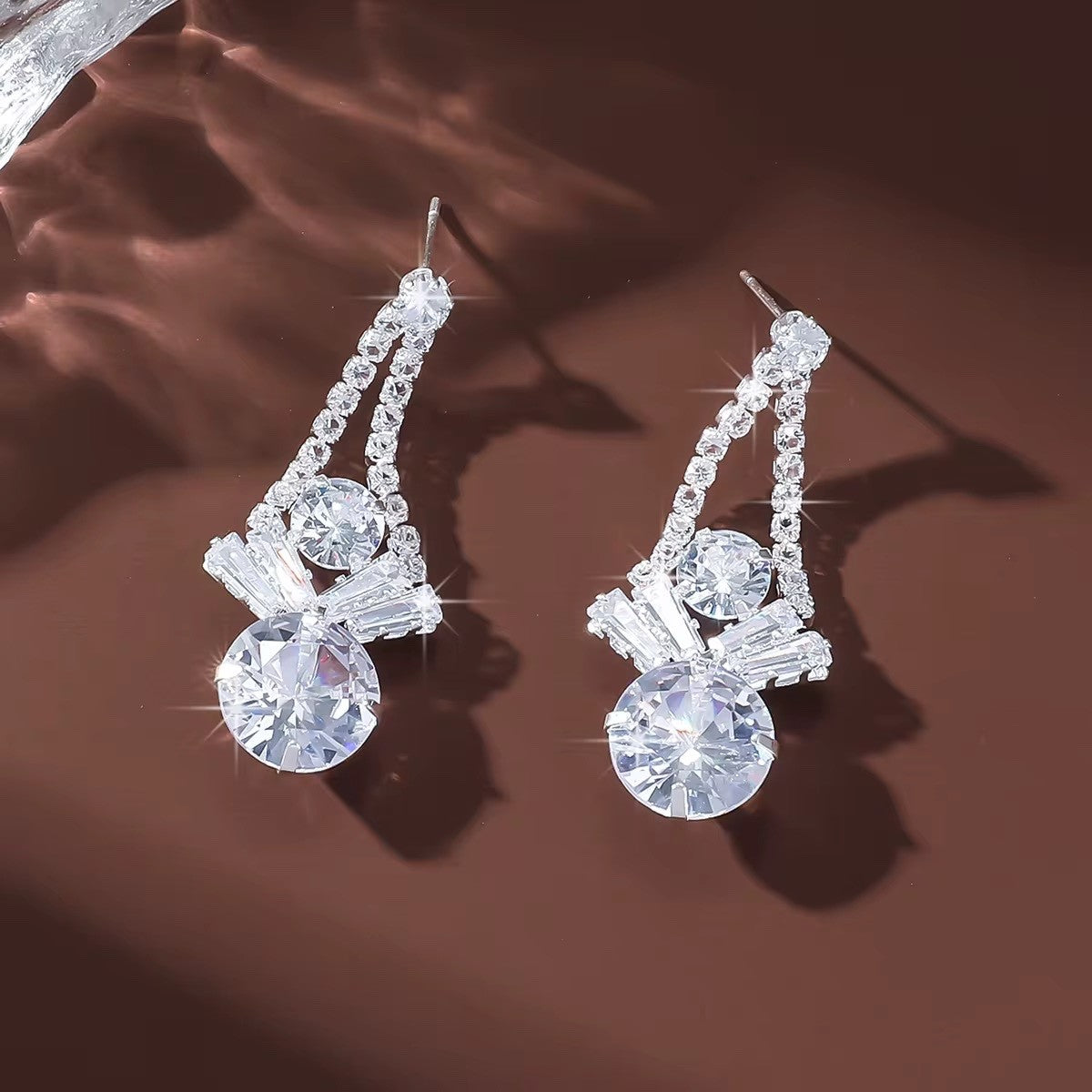Luxurious Snowflake Flower Super Sparkling Rhinestone Earrings